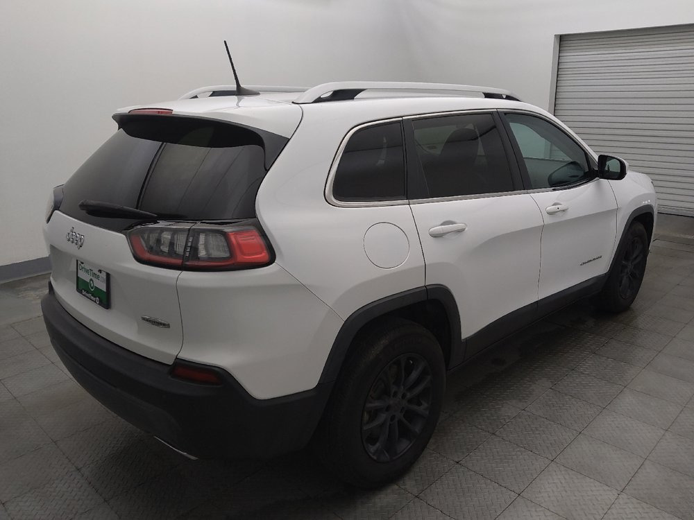 Used 2019 Jeep Cherokee Latitude Plus FWD image 9