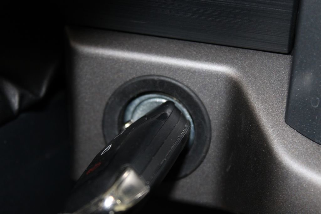 Used 2025 Ford F150 XLT w/ Equipment Group 301A Standard image 27