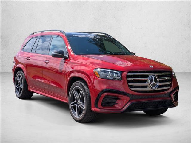 Used 2024 Mercedes-Benz GLS 450 4MATIC image 3