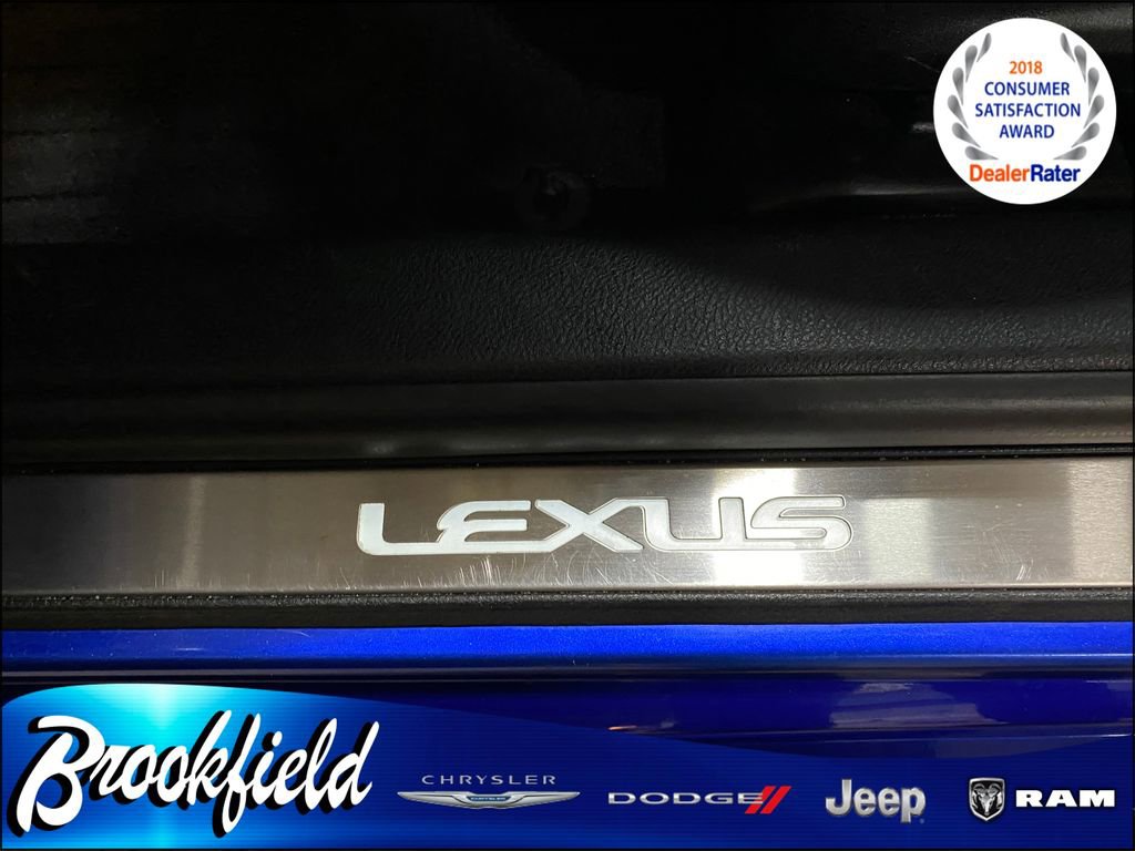 Used 2016 Lexus IS 300 300 w/ F Sport Package image 36