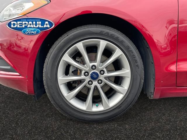 Used 2017 Ford Fusion SE image 18