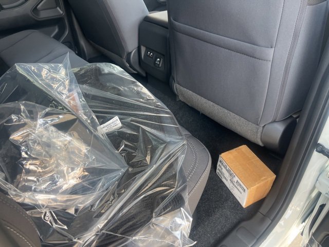 New 2025 Nissan Frontier SV w/ SV Convenience Package image 23