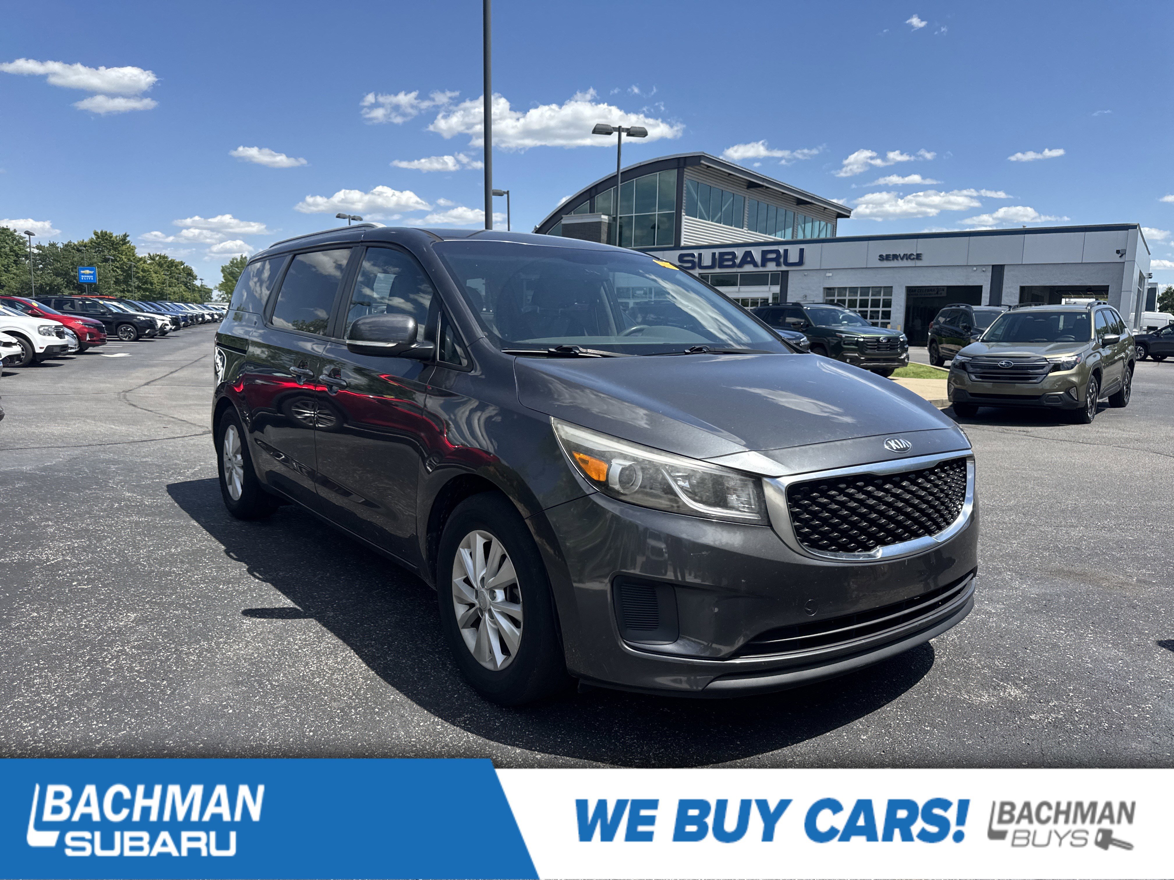 Used 2016 Kia Sedona LX w/ Option Group 020 FWD image 1