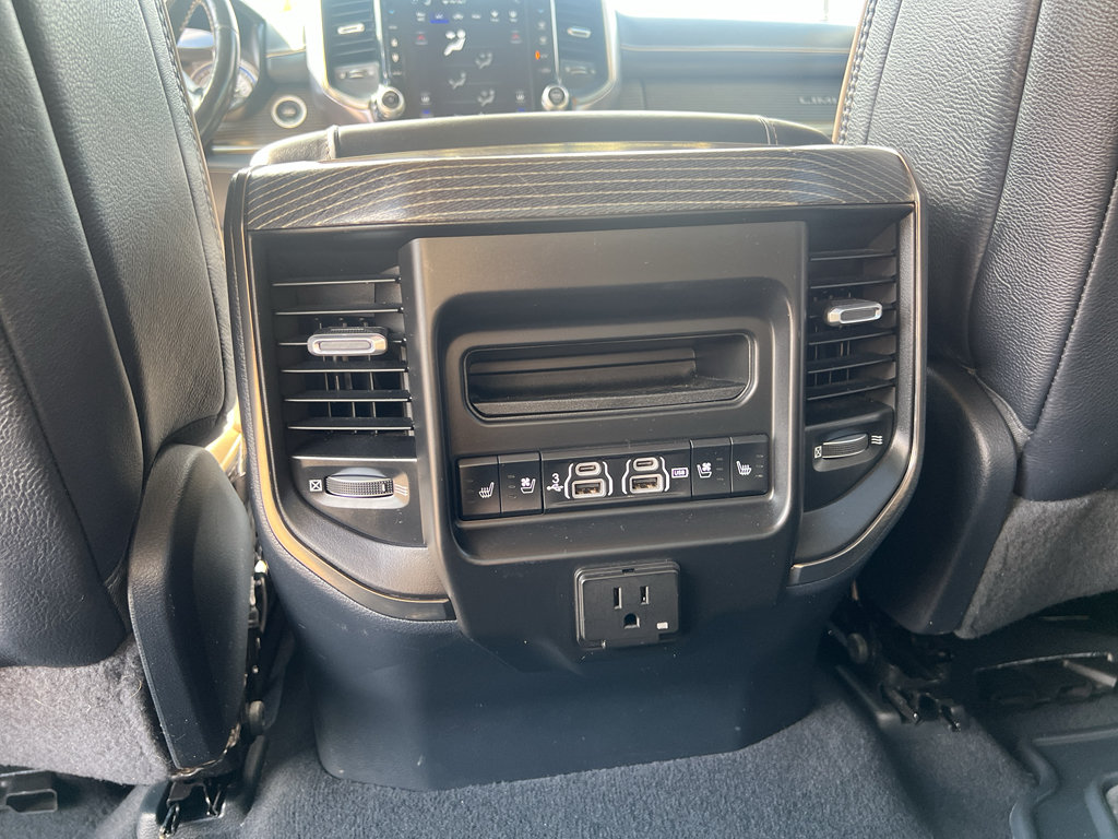 Used 2019 RAM 1500 Limited AWD/4WD image 8
