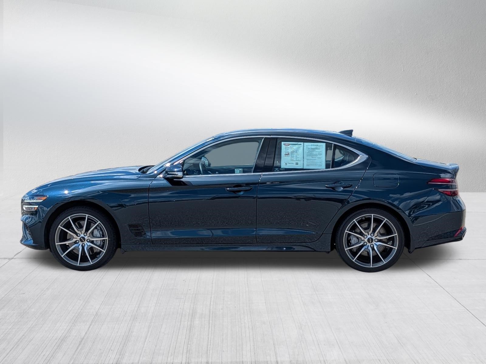 Used 2024 Genesis G70 2.5T AWD/4WD image 4