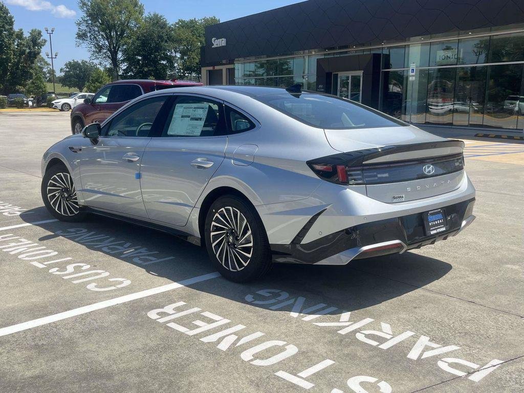New 2026 Hyundai Sonata Limited FWD image 30