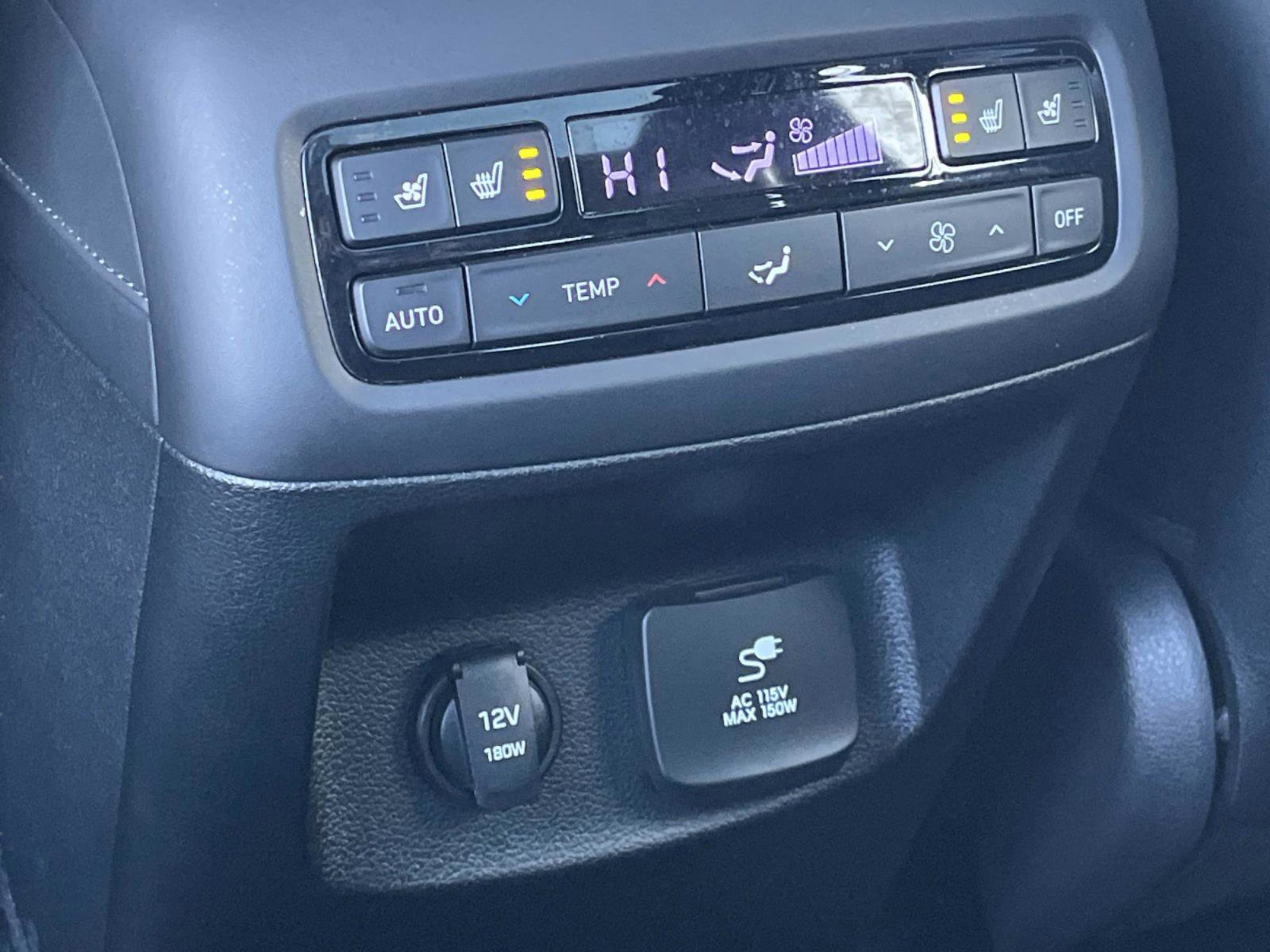 Used 2022 Hyundai Palisade Calligraphy image 22