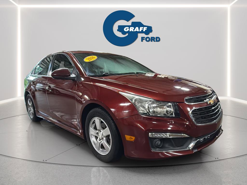 Used 2016 Chevrolet Cruze LT FWD image 4