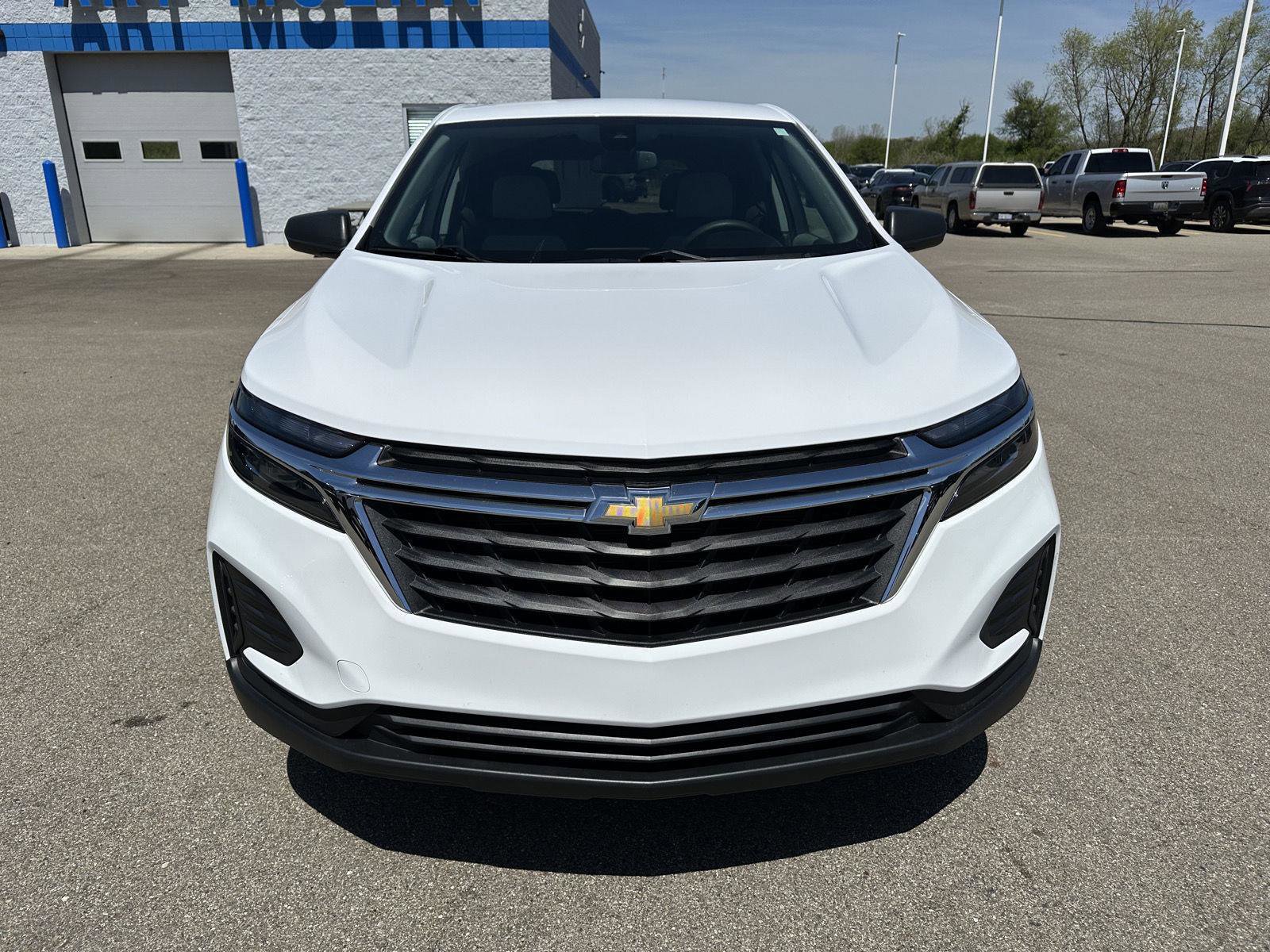 Used 2023 Chevrolet Equinox LS w/ LS Convenience Package FWD image 11
