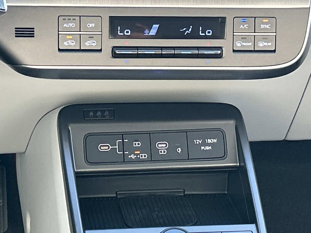 New 2026 Hyundai Kona SEL Premium AWD/4WD image 25