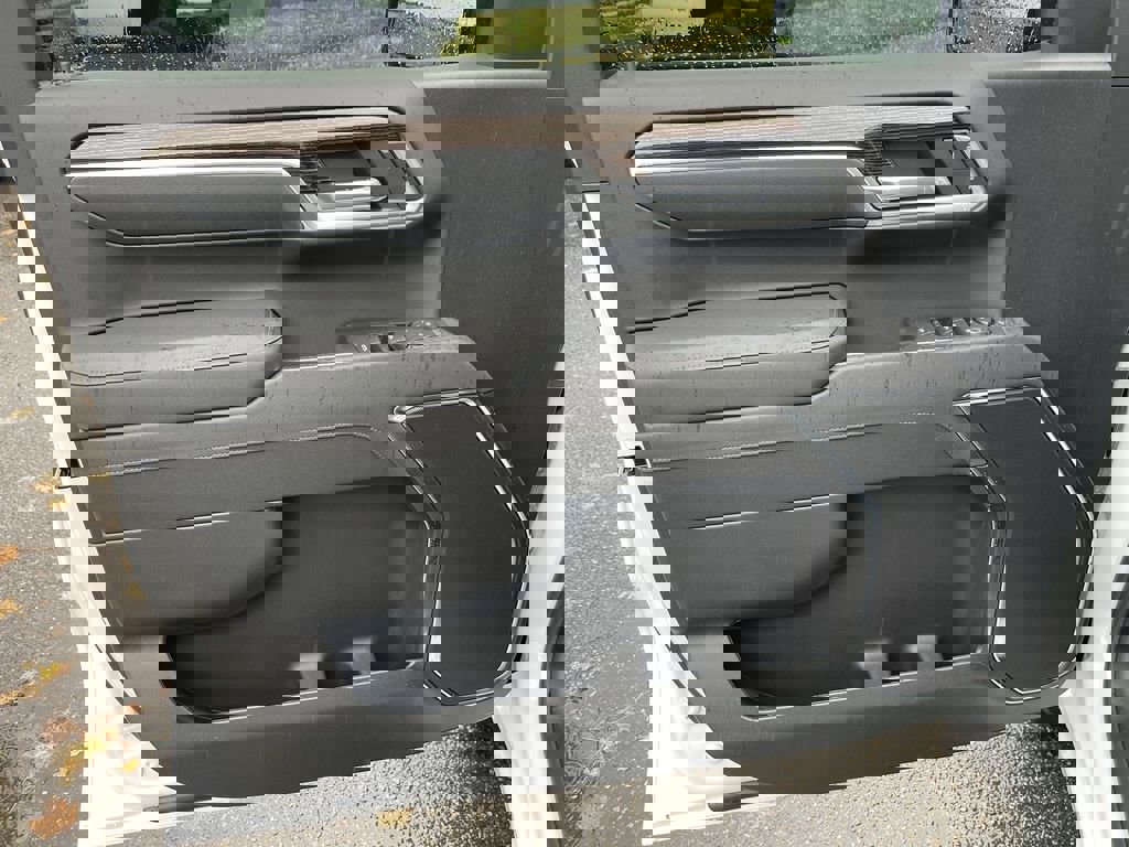 New 2026 GMC Sierra 1500 Elevation image 22