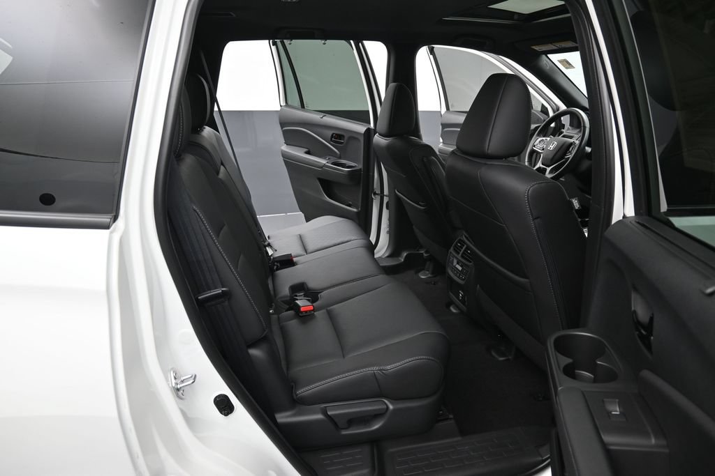 Used 2022 Honda Passport Elite image 37