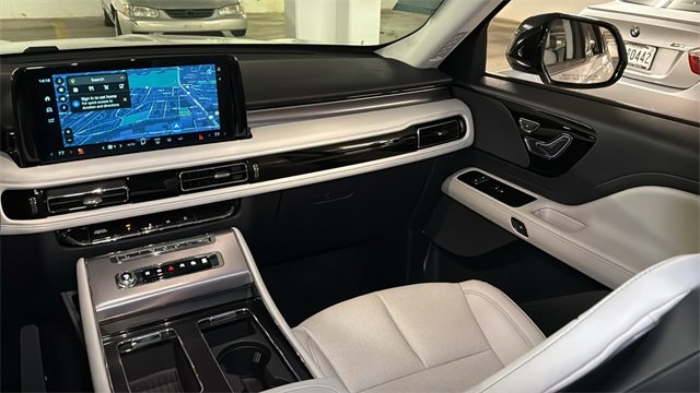 New 2026 Lincoln Aviator Black Label w/ Black Label Special Edition image 55