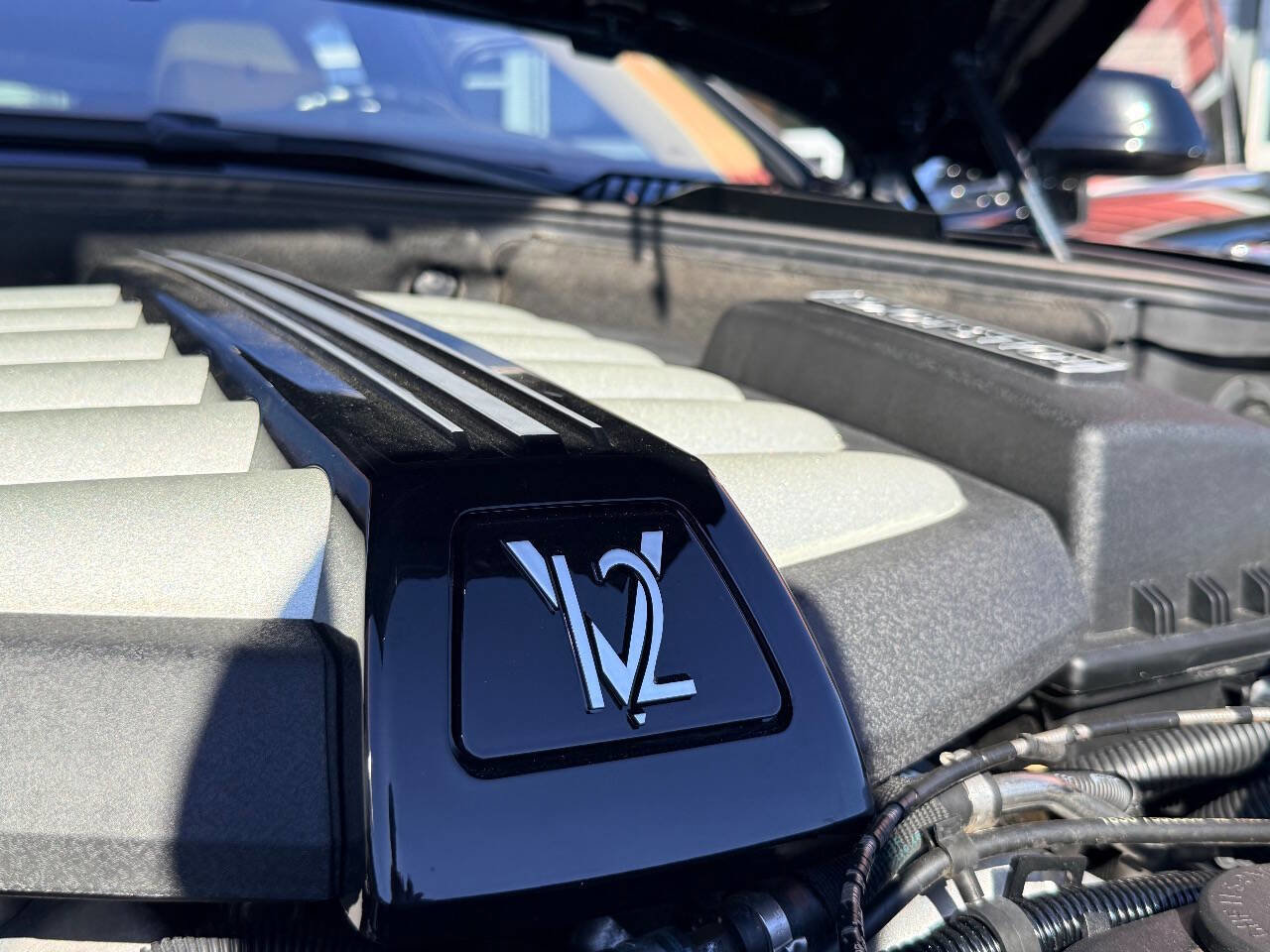 Used 2014 Rolls-Royce Ghost image 42