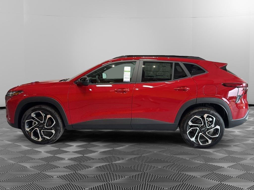 New 2026 Chevrolet Trax RS w/ Driver Confidence Package FWD image 2