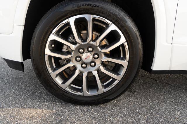 Used 2021 GMC Acadia Denali w/ Denali Technology Package image 48