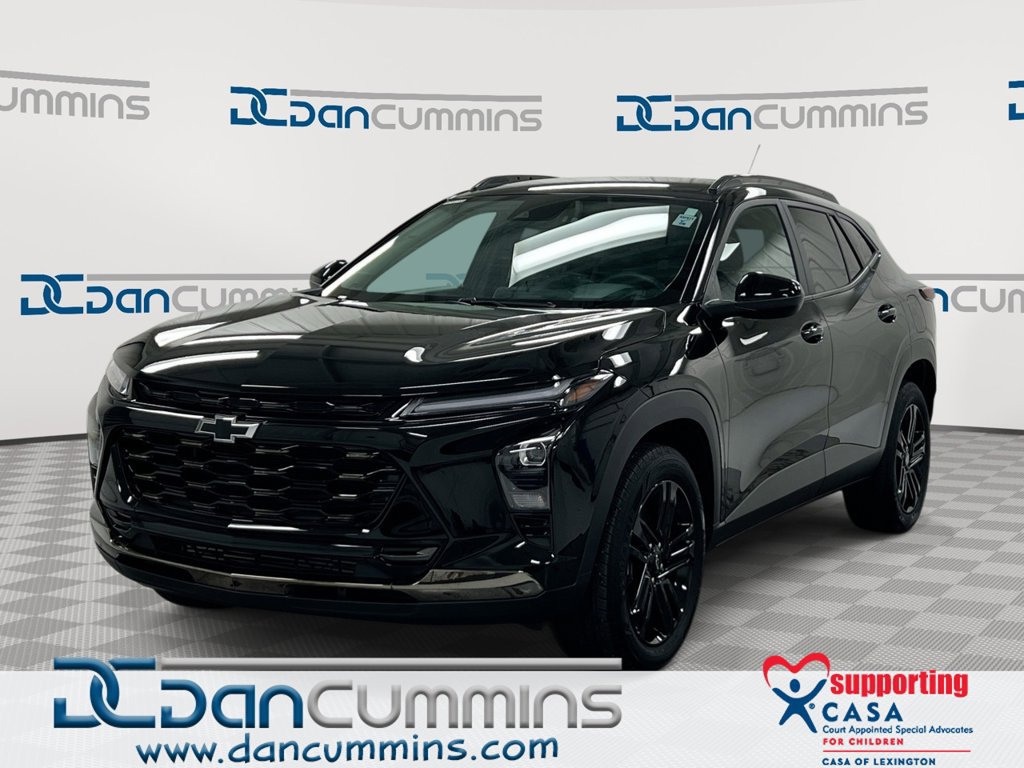 Used 2025 Chevrolet Trax ACTIV w/ Driver Confidence Package FWD image 1