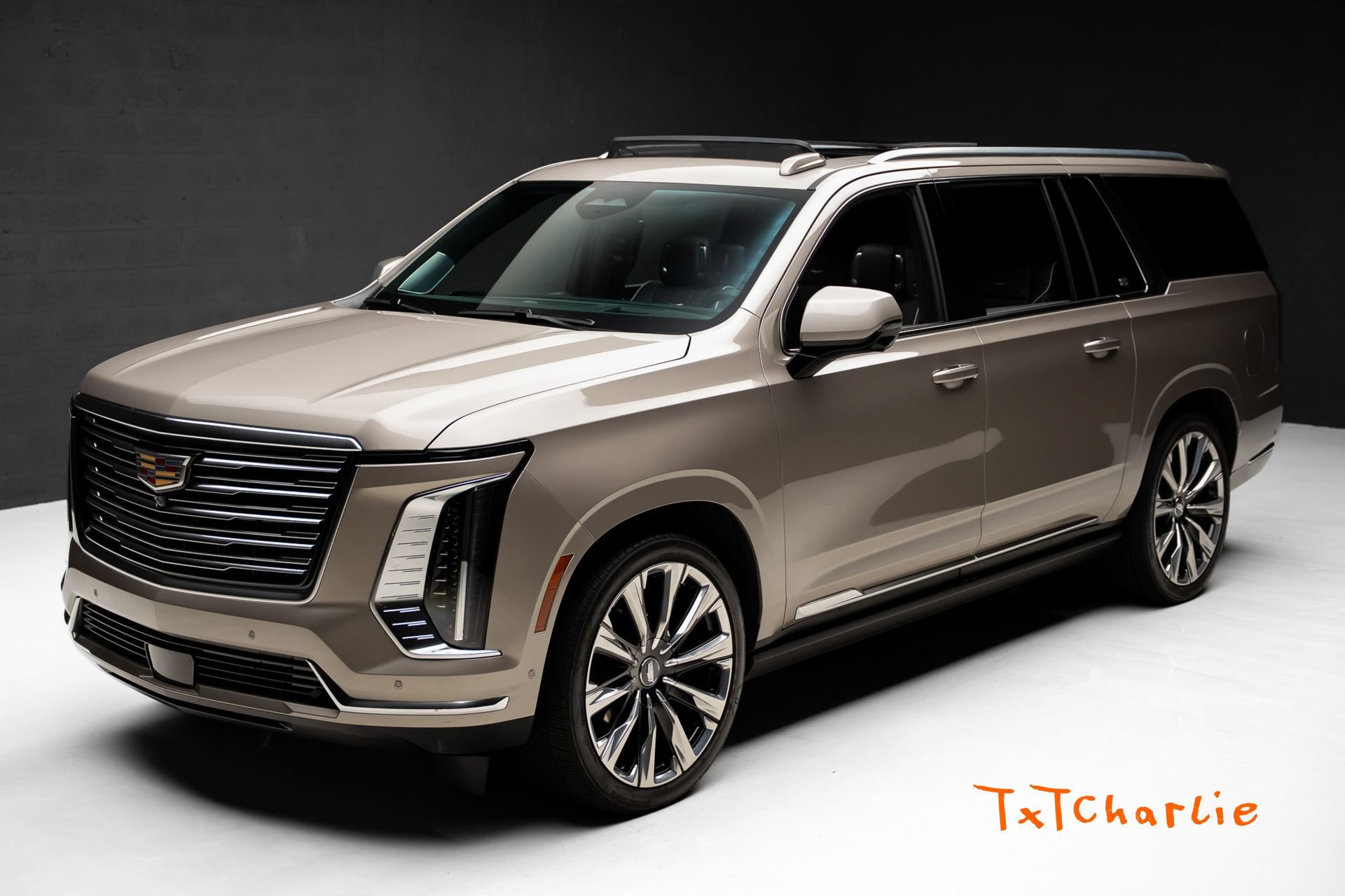 Used 2025 Cadillac Escalade ESV Premium Luxury Platinum AWD/4WD image 1