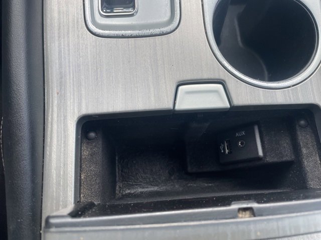 Used 2017 Nissan Murano SV image 30