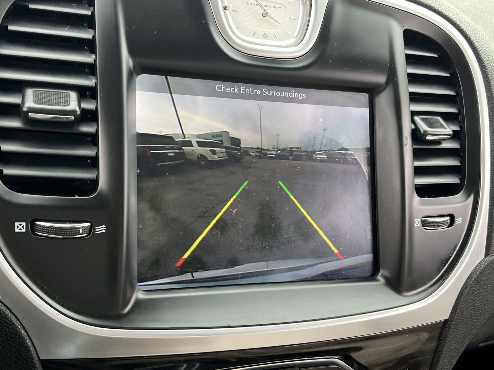 Used 2017 Chrysler 300 Limited image 16