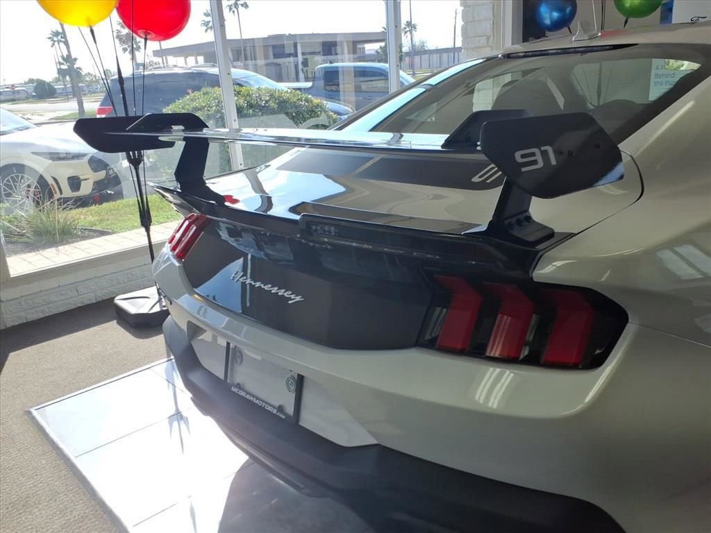 New 2025 Ford Mustang GT Premium w/ GT Performance Package image 19