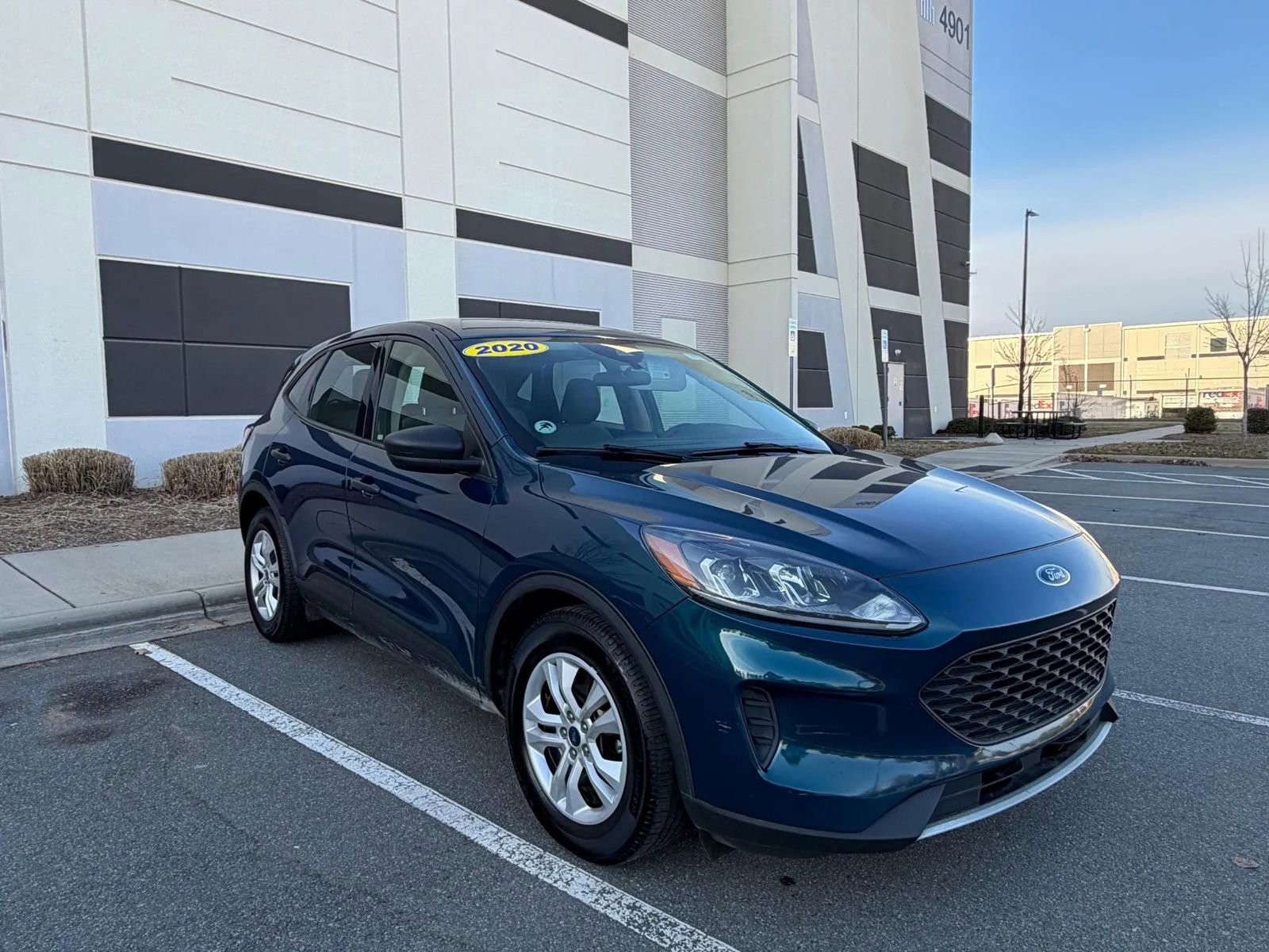 Used 2020 Ford Escape S image 4