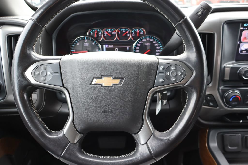 Used 2018 Chevrolet Silverado 1500 LTZ w/ Sport Package AWD/4WD image 6