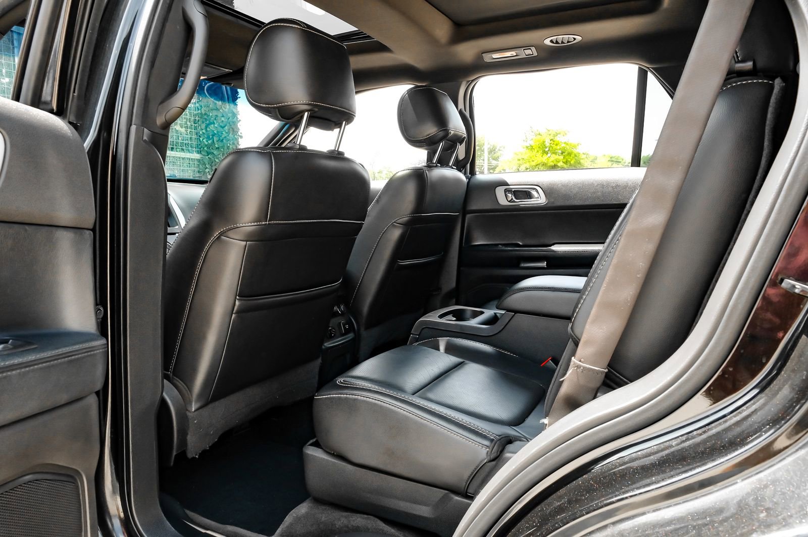 Used 2014 Ford Explorer Sport w/ Equipment Group 401A AWD/4WD image 35