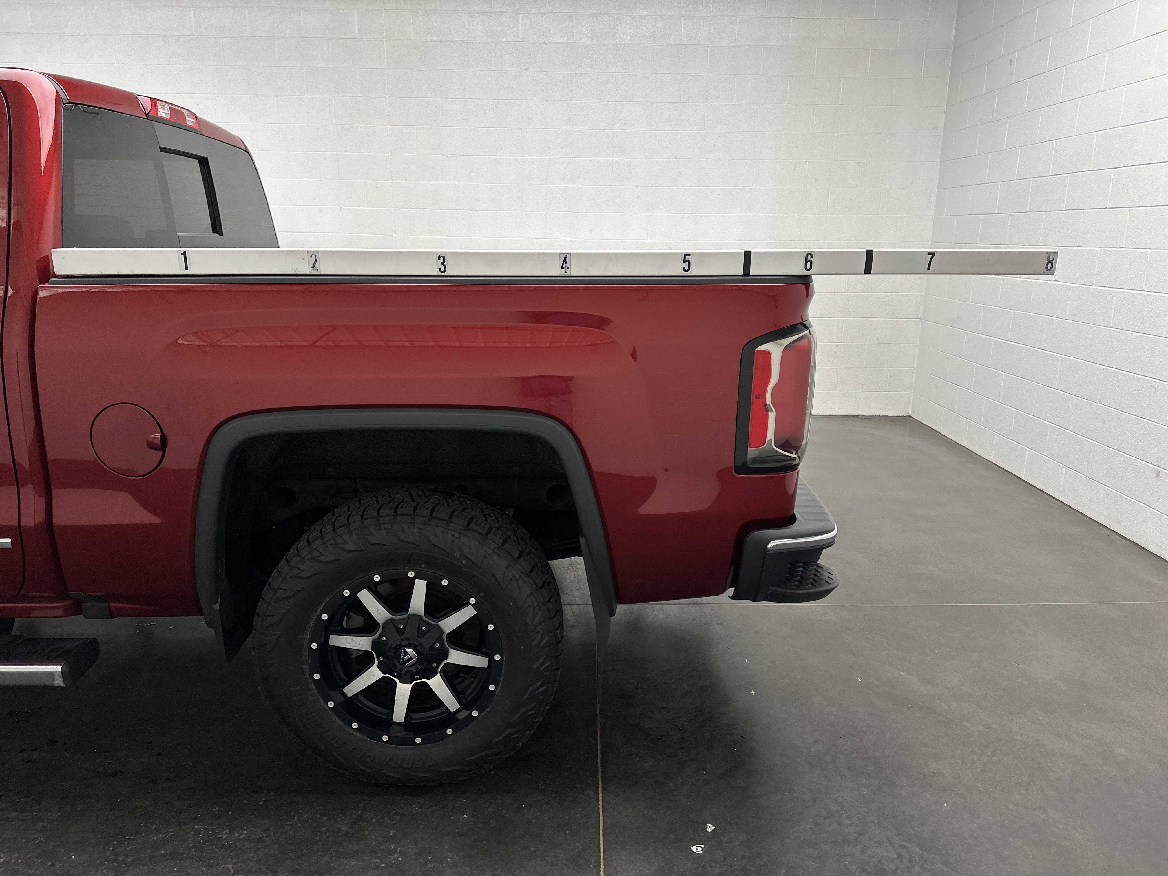 Used 2018 GMC Sierra 1500 SLT image 7