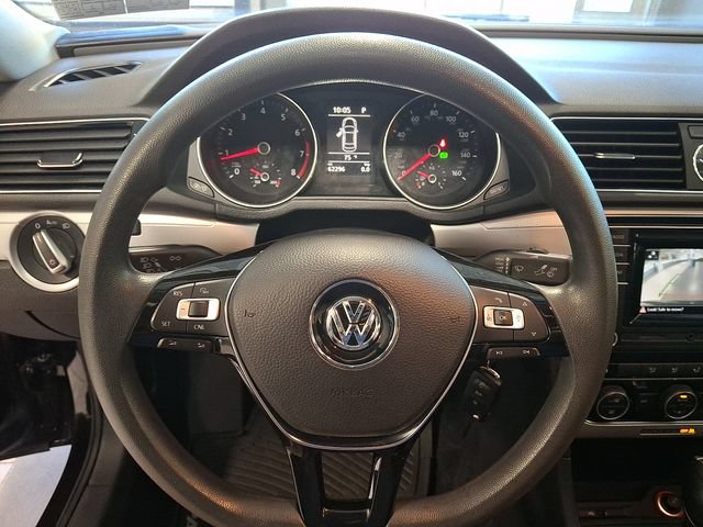 Used 2017 Volkswagen Passat 1.8T S FWD image 20