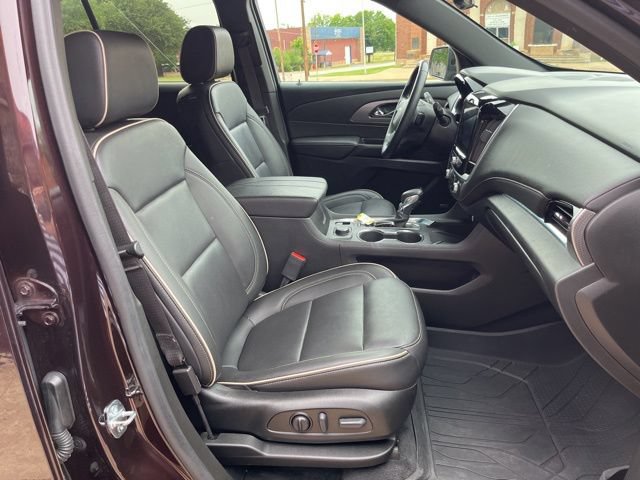 Used 2023 Chevrolet Traverse Premier w/ LPO, Floor Liner Package FWD image 52