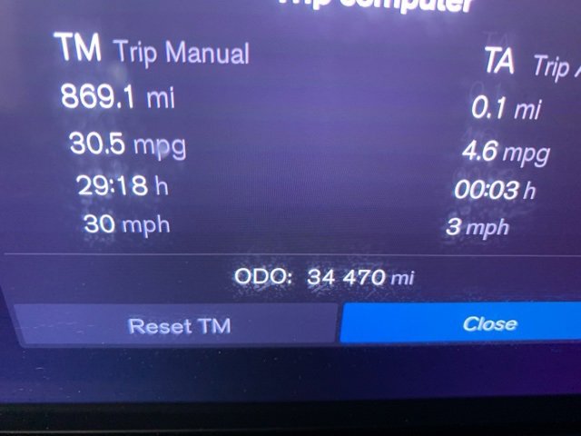 Certified 2023 Volvo XC60 B5 Plus w/ Protection Package Premier image 9