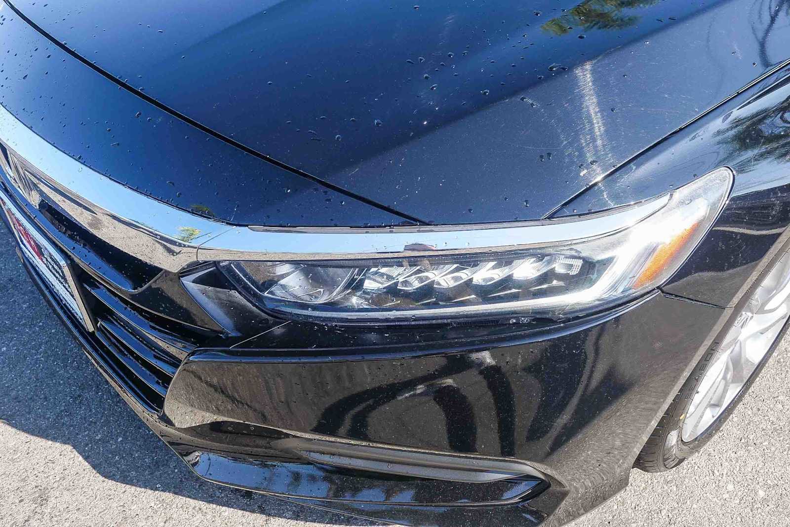 Used 2018 Honda Accord LX image 10