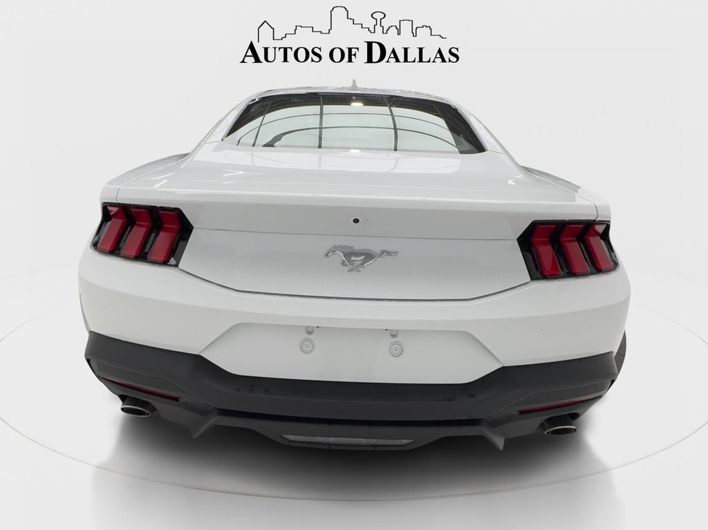 Used 2026 Ford Mustang Premium RWD image 10