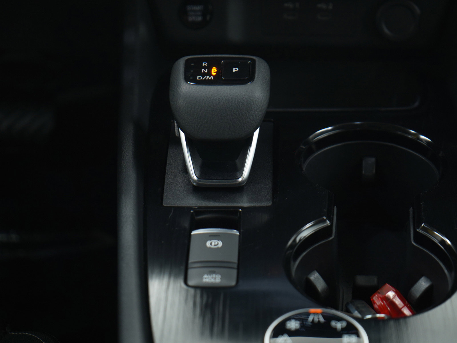 Used 2025 Nissan Rogue SV image 19