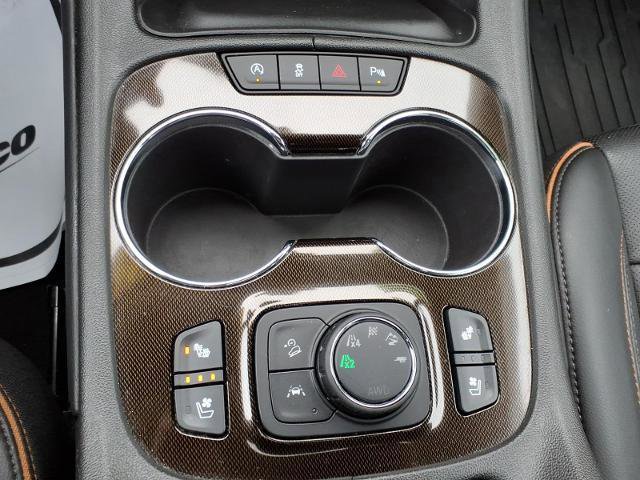 Used 2023 GMC Acadia AT4 w/ Preferred Package AWD/4WD image 26