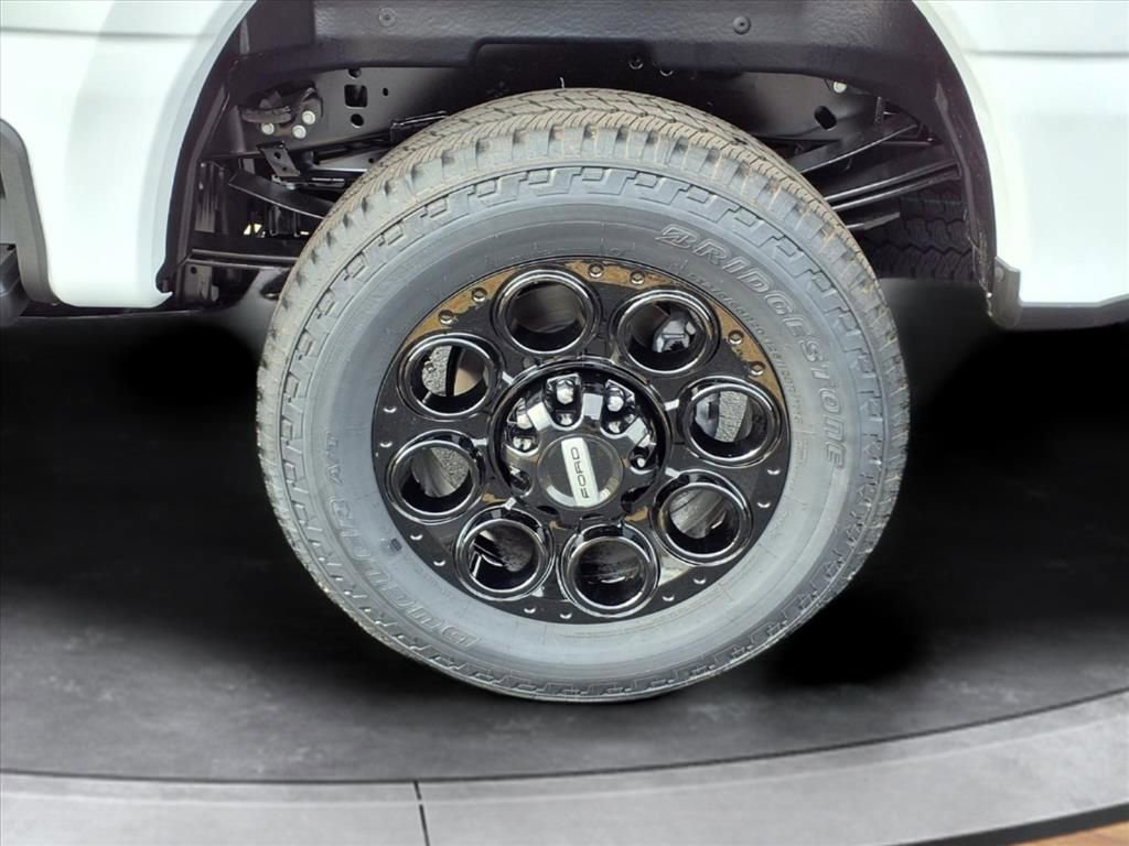 New 2026 Ford F250 XLT w/ XLT Premium Package AWD/4WD image 15