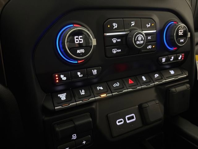 Used 2022 Chevrolet Silverado 3500 High Country w/ Snow Plow Prep/Camper Package image 54