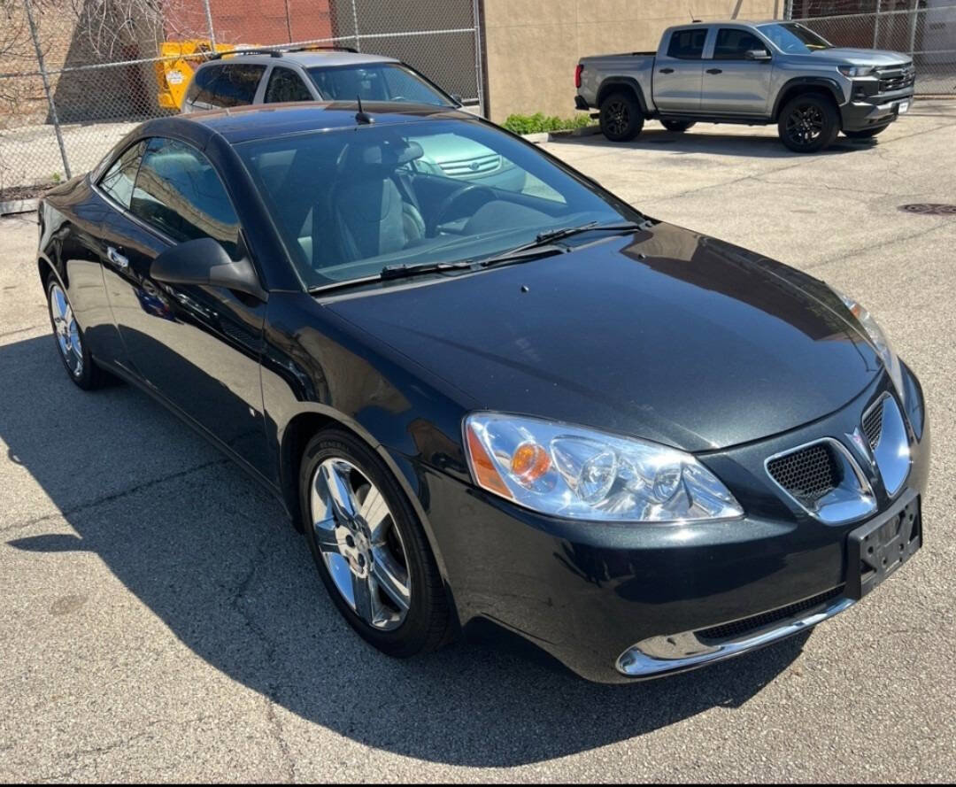Used 2009 Pontiac G6 GT w/ Sport Package 1 FWD image 1