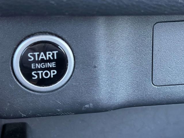 Certified 2023 Nissan Rogue SV image 19