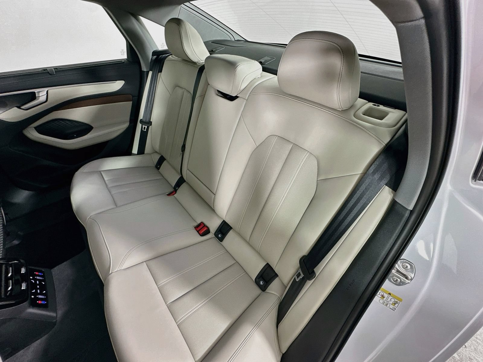 New 2026 Audi A6 Premium Plus AWD/4WD image 36