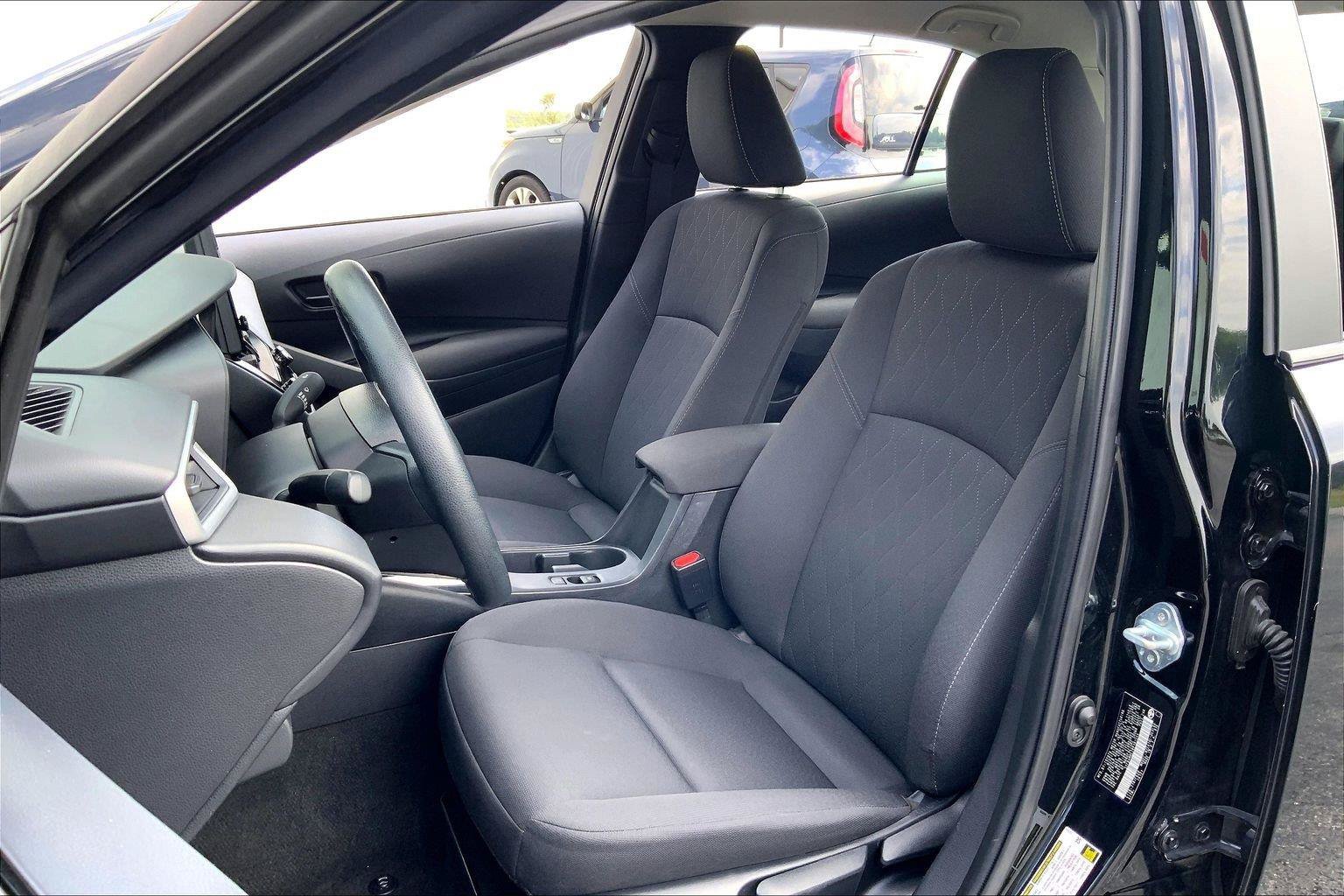 Used 2024 Toyota Corolla LE FWD image 22