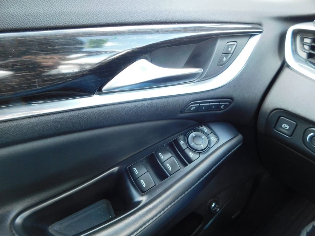 Used 2021 Buick Enclave Avenir w/ LPO, Hit The Road Package image 36