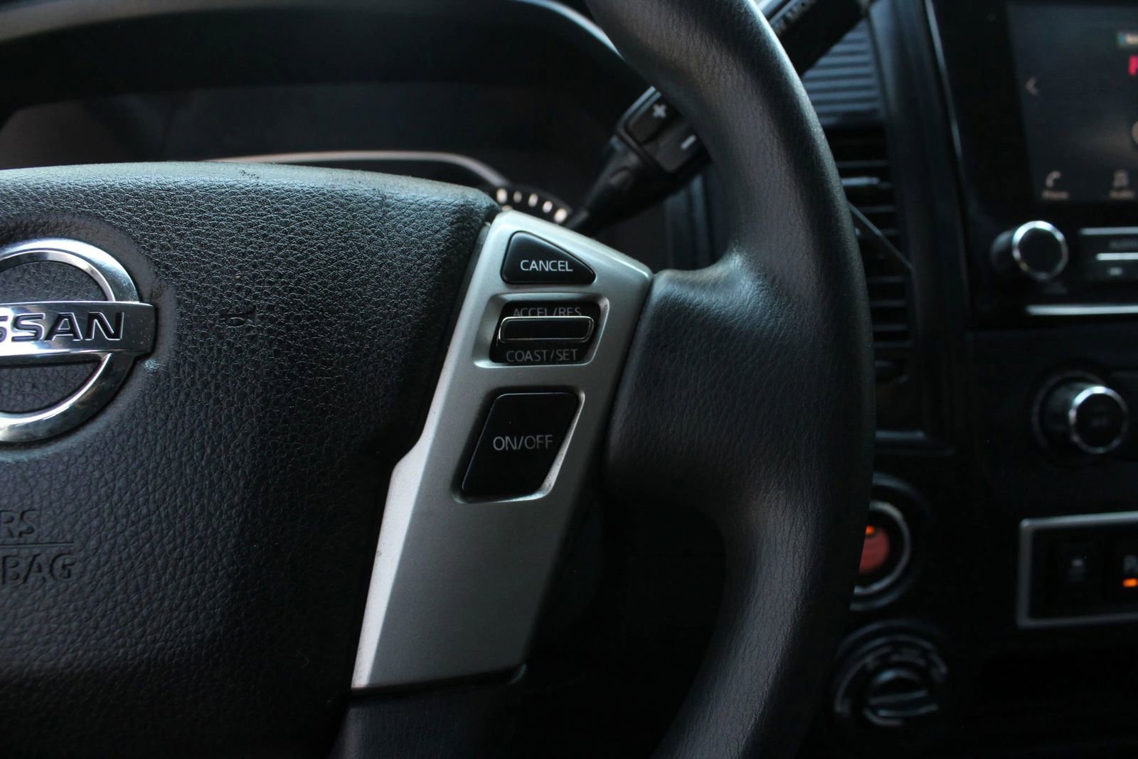 Used 2022 Nissan Titan S w/ S Utility Package image 27