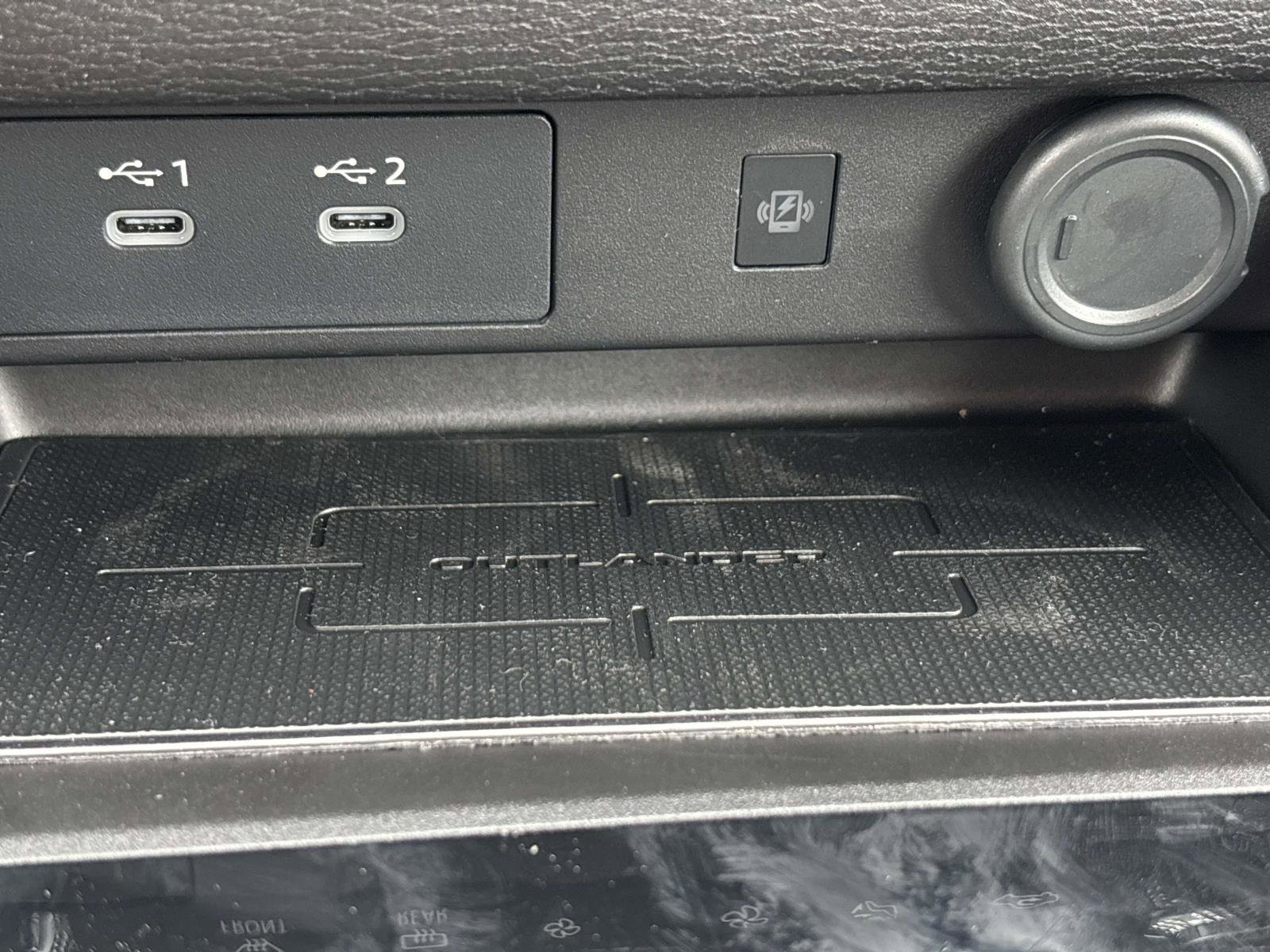 New 2026 Mitsubishi Outlander SE image 12