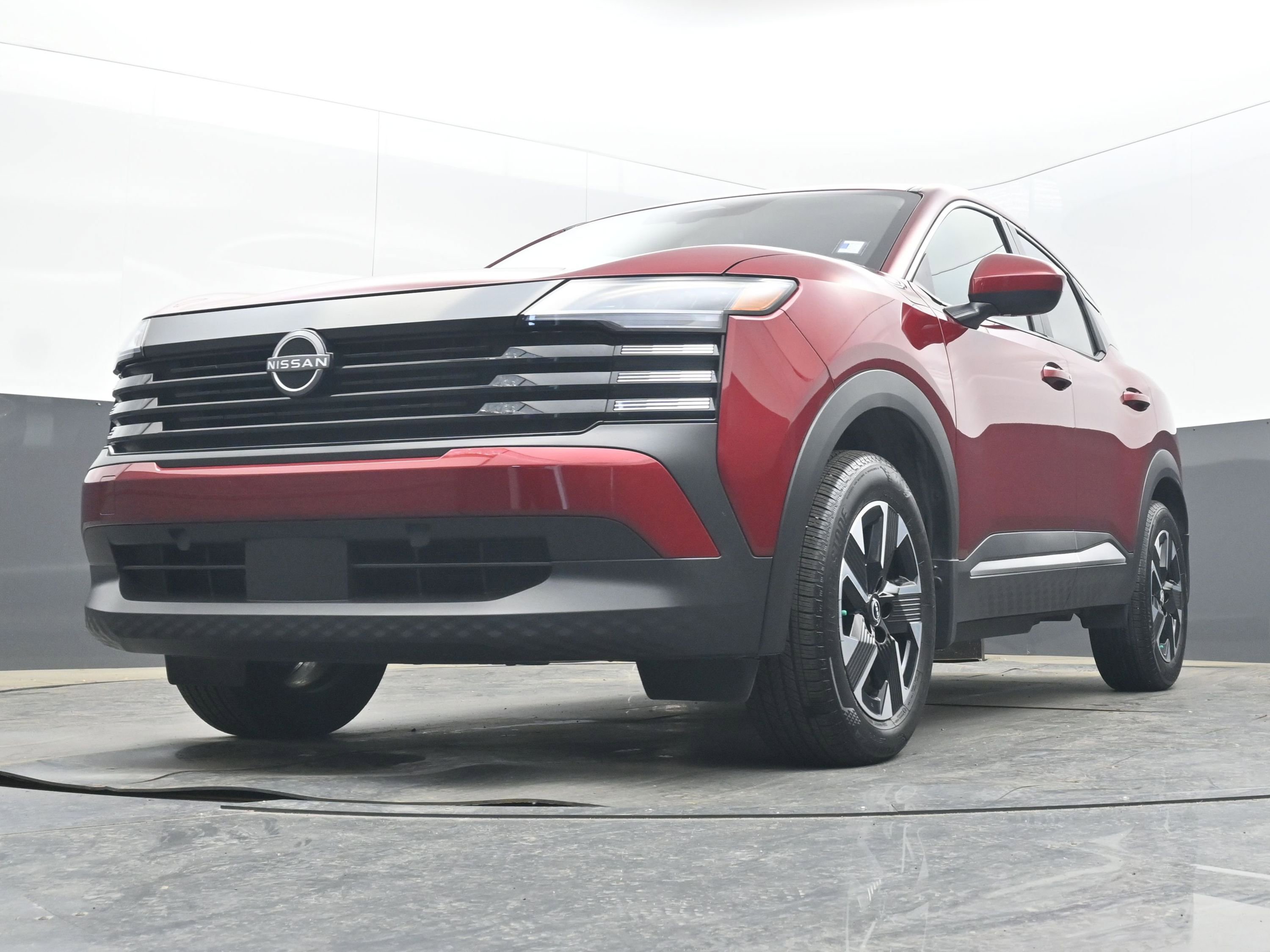 Certified 2025 Nissan Kicks SV image 24