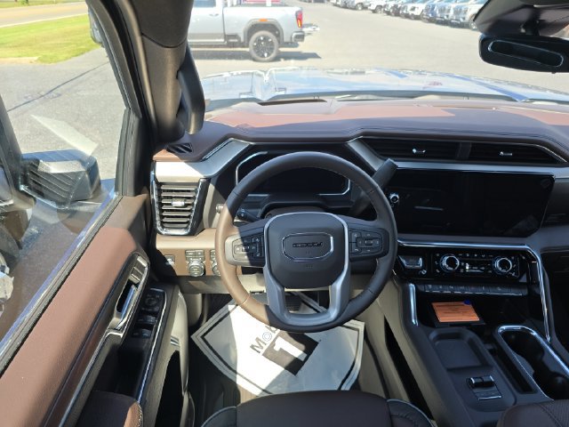 New 2026 GMC Sierra 2500 Denali w/ Denali Reserve Package AWD/4WD image 13