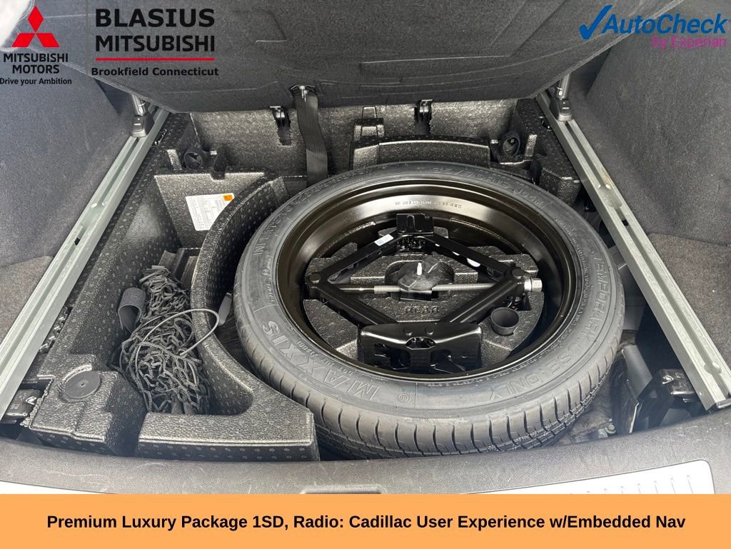 Used 2025 Cadillac XT5 Premium Luxury AWD/4WD image 11