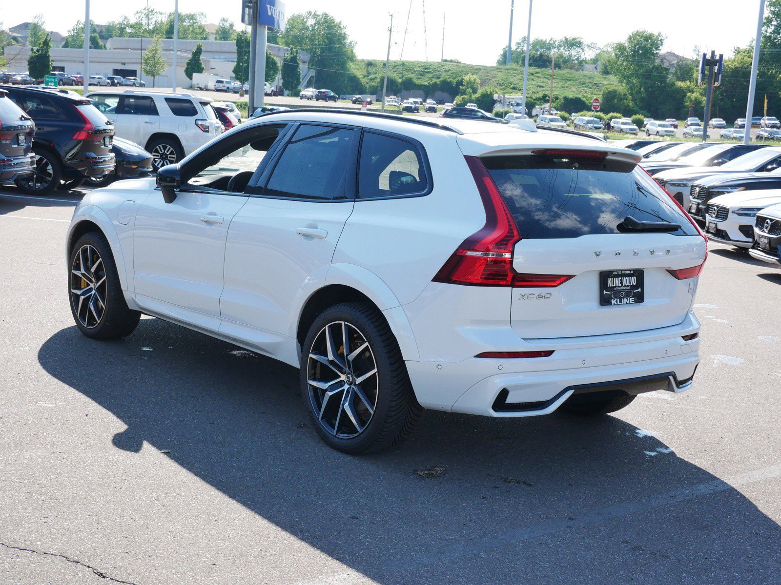 Certified 2024 Volvo XC60 T8 Polestar AWD/4WD image 5