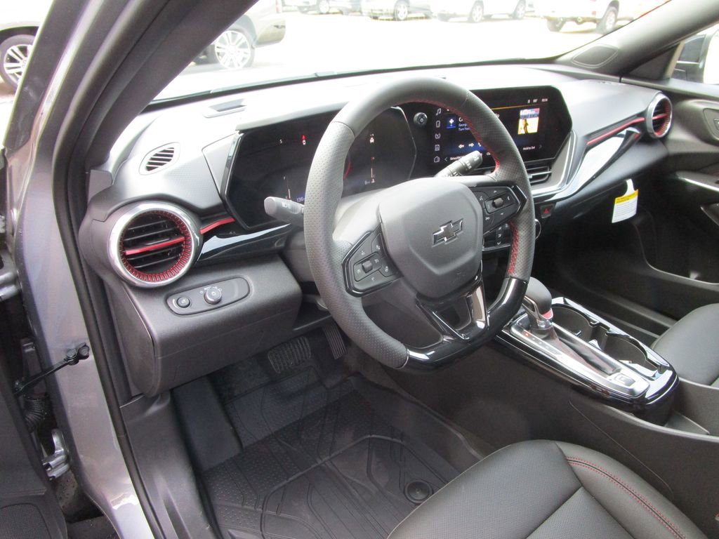 New 2026 Chevrolet Trax RS image 17